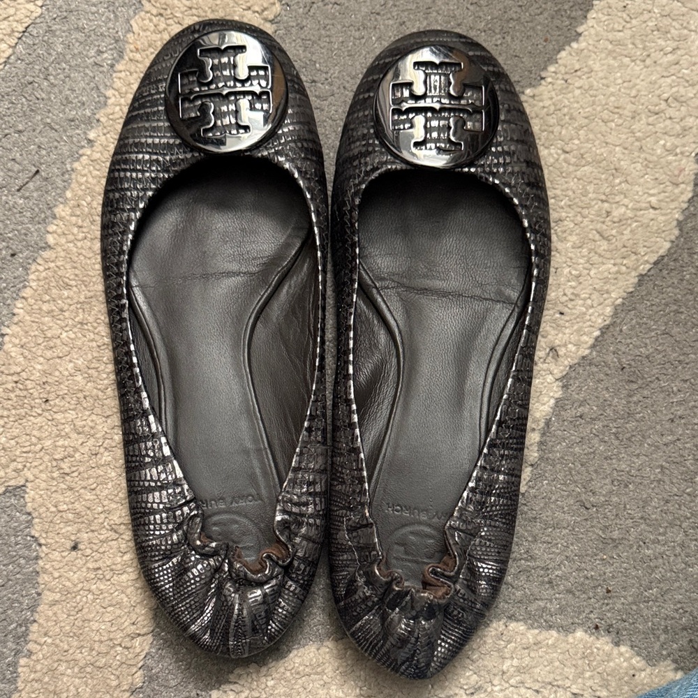 Tory Burch Textured Black Flats